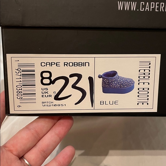 •CAPE ROBBIN• “Interble” Mini Platform Rhinestone Booties (blue) // NIB - Picture 13 of 14